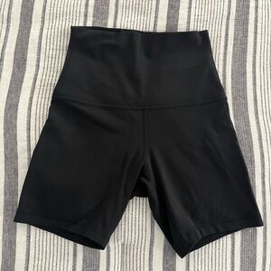 Lululemon Align Super High Rise Short *6”